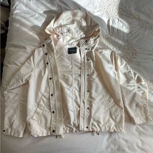 Everlane Ivory Light Jacket Size Medium-